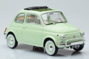 Fiat 500 L Verde Claro Norev 1:18 187773 Metal - imagem 4 de 6