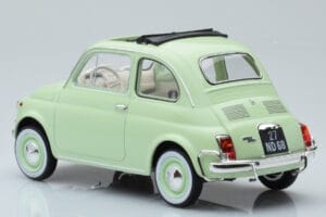 Fiat 500 L Verde Claro Norev 1:18 187773 Metal - imagem 5 de 6