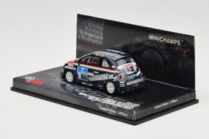 Fiat 500 #168 Engstler Motorsport Freke / Friberg / Naumann 24 Hours Nurburgring 2008 Minichamps 1:43 437081268 Metal - imagem 3 de 4