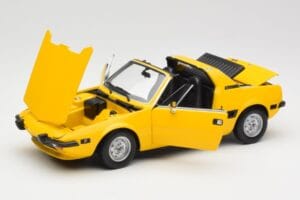 Fiat X1/9 Amarelo Minichamps 1:18 100121664 Metal - imagem 2 de 8