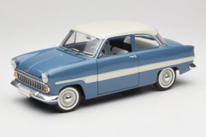 Ford Taunus 12M P2 Azul Riscas Revell 1:18 08880-M1 Metal