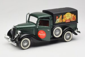 Ford Bache Coca-Cola Solido 1:18 9513 Metal - imagem 2 de 8