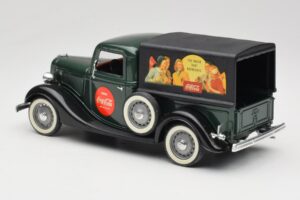Ford Bache Coca-Cola Solido 1:18 9513 Metal - imagem 7 de 8