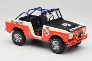 Ford Bronco Baja #37 1966 GreenLight 1:18 19037 Metal - imagem 4 de 6