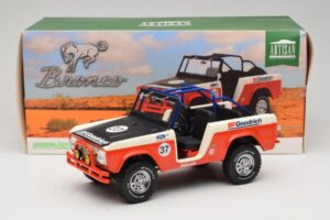 Ford Bronco Baja #37 1966 GreenLight 1:18 19037 Metal - imagem 6 de 6