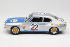 Ford Capri Mk1 RS 2600 #22 Ford Koln D. Glemser / A. Soler-Roig Winners 24 Hours of Spa 1971 Minichamps 1:18 155718522 Metal - imagem 3 de 6