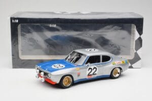 Ford Capri Mk1 RS 2600 #22 Ford Koln D. Glemser / A. Soler-Roig Winners 24 Hours of Spa 1971 Minichamps 1:18 155718522 Metal - imagem 6 de 6