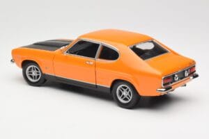 Ford Capri Mk1 RS 2600 Signal Orange Preto Minichamps 1:18 150089077 Metal - imagem 7 de 8