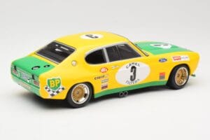 Ford Capri RS2600 BP Racing Team #3 G. Birrell / C. Bourgoignie 2nd Place 24 Hours of Spa 1972 Minichamps 1:18 155728503 Meta - imagem 2 de 6