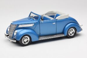 Ford Cabriolet Azul Road Signature 1:18 92238 Metal