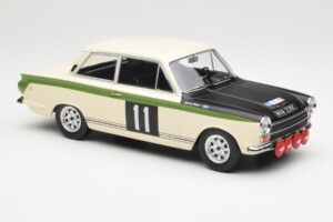 Ford Cortina Lotus #11 B. Soderström / G. Palm RAC Rally 1966 MCG 1:18 MCG18435R Metal - imagem 4 de 6