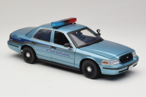 Ford Crown Victoria Police Cruiser Twilight Blue Greenlight 1:18 01643 Metal - imagem 6 de 8