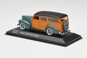 Ford Deluxe Woody Forest Verde Minichamps 1:43 FORD20002 Metal - imagem 3 de 4