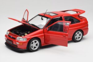 Ford Escort RS Cosworth Radiant Vermelho Minichamps 1:18 150089021 Metal - imagem 2 de 8