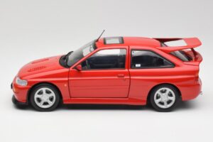 Ford Escort RS Cosworth Radiant Vermelho Minichamps 1:18 150089021 Metal - imagem 4 de 8