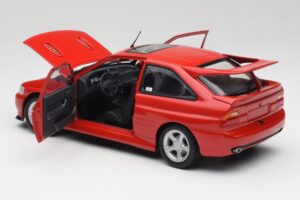 Ford Escort RS Cosworth Radiant Vermelho Minichamps 1:18 150089021 Metal - imagem 5 de 8