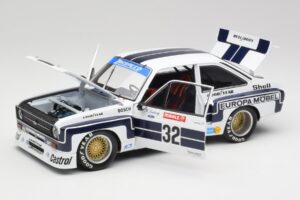 Ford Escort II RS1800 #32 K. Ludwig Nürburgring Winner 1976 Minichamps 1:18 100768432 Metal - imagem 2 de 8