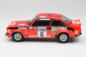 Ford Escort II RS1800 #6 R. Clark / J. Pegg RAC Rally Winner 1976 Minichamps 1:18 100768406 Metal - imagem 4 de 8