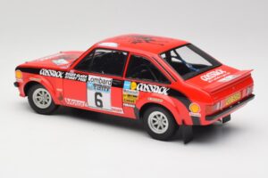 Ford Escort II RS1800 #6 R. Clark / J. Pegg RAC Rally Winner 1976 Minichamps 1:18 100768406 Metal - imagem 7 de 8