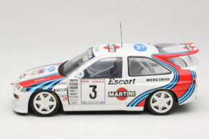 Ford Escort RS Cosworth Martini #3 1000 Miglia 1995 UT Models 1:18 39550 Metal - imagem 4 de 8