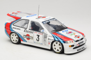 Ford Escort RS Cosworth Martini #3 1000 Miglia 1995 UT Models 1:18 39550 Metal - imagem 6 de 8