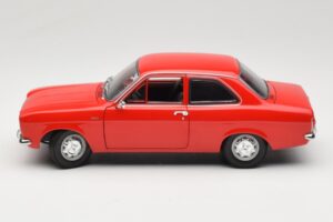 Ford Escort Mk1 Street Vermelho Minichamps 1:18 100081001 Metal - imagem 4 de 8