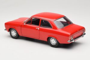 Ford Escort Mk1 Street Vermelho Minichamps 1:18 100081001 Metal - imagem 7 de 8