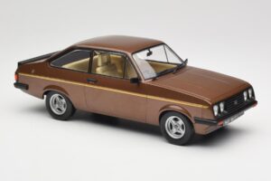Ford Escort Mk2 RS 2000 Brown Metallic MCG 1:18 MCG18530 Metal - imagem 4 de 6