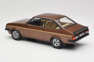 Ford Escort Mk2 RS 2000 Brown Metallic MCG 1:18 MCG18530 Metal - imagem 5 de 6