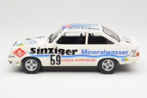 Ford Escort Mk2 RS2000 #59 H. Heyer / A. Hahne / K. Ludwig 24 Hours Nürburgring 1982 MCG 1:18 MCG18438R Metal - imagem 3 de 6