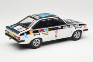 Ford Escort Mk2 RS2000 #9 R. Clark / S. Porter Tour of Britain 1976 MCG 1:18 MCG18437R Metal - imagem 2 de 6