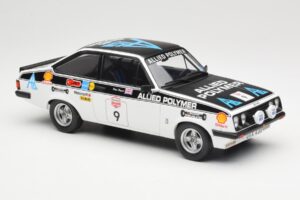Ford Escort Mk2 RS2000 #9 R. Clark / S. Porter Tour of Britain 1976 MCG 1:18 MCG18437R Metal - imagem 4 de 6