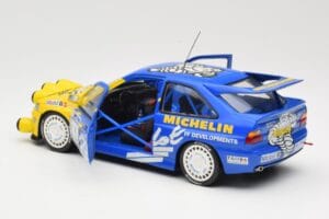 Ford Escort Mk5 RS Cosworth #1 M. Wilson / B. Thomas Michelin Champion 1994 UT Models 1:18 180948291 Metal - imagem 5 de 8