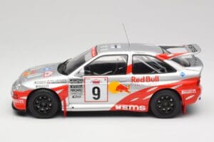 Ford Escort RS Cosworth #9 A. Vatanen Rally Acropolis 1994 IXO 1:18 18RMC108 Metal - imagem 3 de 6
