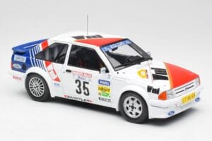 Ford Escort RS Turbo #35 AcD STH Hunsruck Rally 1985 MCG 1:18 MCG18422 Metal - imagem 4 de 6
