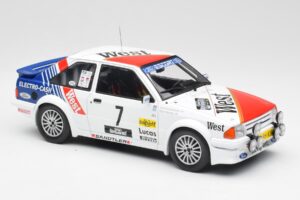 Ford Escort RS Turbo #7 Lotto Haspengouw Rally 1985 MCG 1:18 MCG18421 Metal - imagem 4 de 6