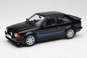 Ford Escort RS Turbo Carro Particular da Princesa Diana Preto MCG 1:18 MCG18420 Metal