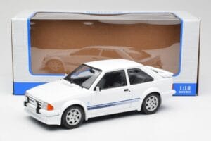 Ford Escort RS Turbo Branco MCG 1:18 MCG18419 Metal - imagem 6 de 6