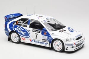 Ford Escort WRC #7 J. Kankkunen / J. Repo RAC Rally 1998 IXO 1:18 18RMC170A Metal - imagem 4 de 6