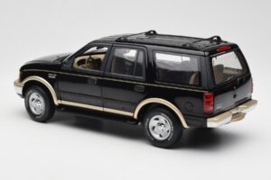 Ford Expedition Eddie Bauer Preto UT Models 1:18 22710 Metal - imagem 6 de 7