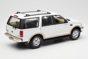Ford Expedition Eddie Bauer Branco UT Models 1:18 22712 Metal - imagem 3 de 8