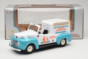 Ford F-1 Howard Johnson's Ice Cream Road Signature 1:18 92229 Metal - imagem 6 de 6