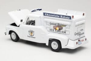 Ford F-100 Good Humor Ice Cream Sun Star 1:18 1288 Metal - imagem 5 de 8