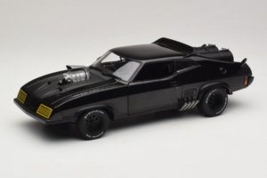 Ford Falcon XB Interceptor Mad Max 2 The Road Warrior AUTOart 1:18 72745 Metal