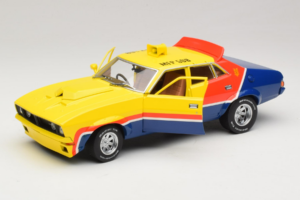 Ford Falcon XB Interceptor Mad Max GreenLight 1:18 DDA012 Metal - imagem 2 de 8