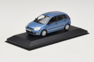 Ford Fiesta Mk5 4-Door Azul Claro Minichamps 1:43 FIESTA002 Metal - imagem 2 de 4
