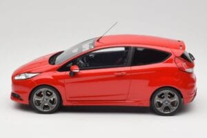 Ford Fiesta ST Mk7 Race Red Otto 1:18 OT1087 Resina - imagem 3 de 6