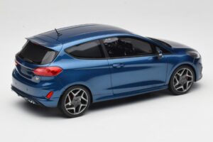Ford Fiesta Mk8 ST Azul DNA 1:18 DNA000092 Resina - imagem 2 de 6