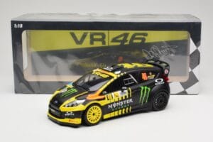 Ford Fiesta RS WRC #46 V. Rossi / C. Cassina 2nd Place Monza Rally Show 2013 Minichamps 1:18 151130846 Metal - imagem 6 de 6