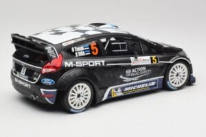 Ford Fiesta WRC #5 O. Tanak / R. Sikk Rally France 2012 Minichamps 1:18 151120805 Metal - imagem 2 de 6